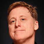 Alan Tudyk: Attribute: By PhilipRomanoPhoto - Own work, CC BY 4.0