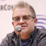 Patton Oswalt: Photo Attribution: By Gage Skidmore - https://www.flickr.com/photos/gageskidmore/54457062201/, CC BY-SA 2.0, https://commons.wikimedia.org/w/index.php?curid=164950310
