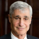 Robert Rubin, Attribution: Ralph Alswang, CC BY 4.0 , via Wikimedia Commons